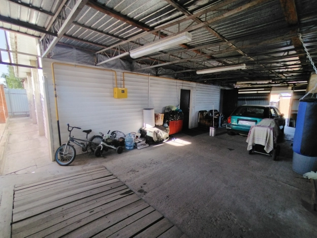 Купить дом на улице Клубничная в Краснодаре. Вариант № 9161, 26, площадь -  квм, цена 7600000 рублей