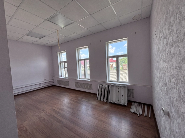 Купить четырехкомнатную квартиру в Владимирской области. Вариант № 46511, 7, площадь -  квм, цена 4250000 рублей