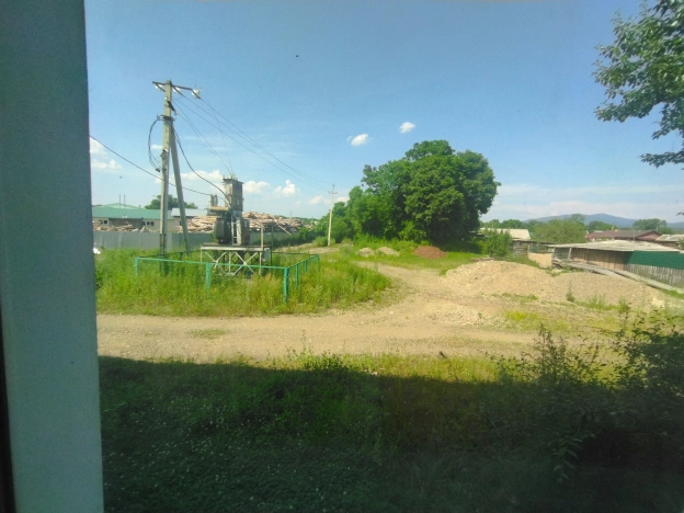 Купить однокомнатную квартиру в Приморском крае. Вариант № 56302, 4, площадь -  квм, цена 2600000 рублей