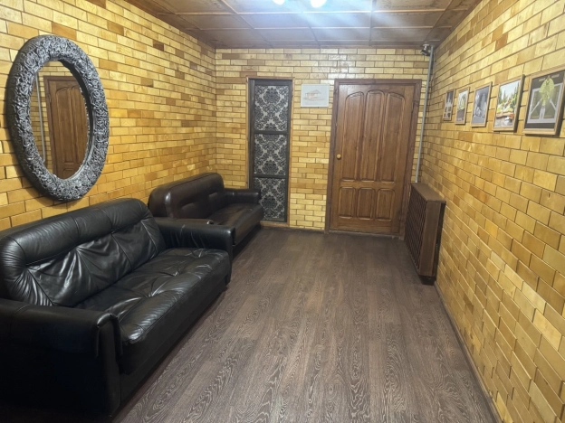 Купить коммерческую недвижимость в Семилуках. Вариант № 1579304, 13, площадь -  квм, цена 24900000 рублей