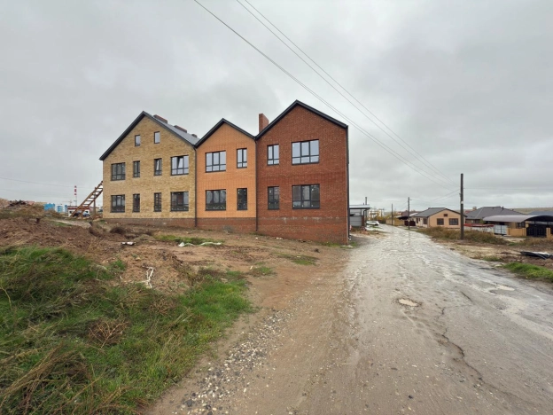 Купить дом в Элисте. Вариант № 8819924, 1, площадь -  квм, цена 9500000 рублей