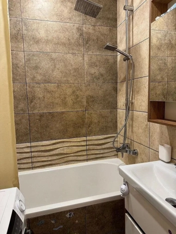 Купить трехкомнатную квартиру в районе Выборгский в Санкт-Петербурге. Вариант № 7973761, 21, площадь -  квм, цена 13800000 рублей