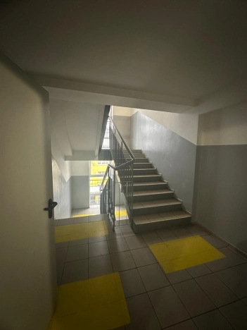 Купить квартиру на улице Горького в Иркутске. Вариант № 8901059, 32, площадь -  квм, цена 5300000 рублей