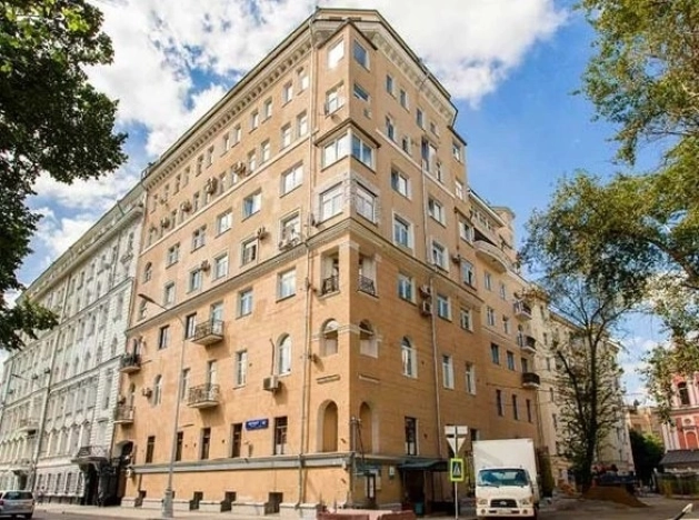 Купить квартиру на вторичке в Москве. Вариант № 9371, 0, площадь -  квм, цена 14400000 рублей