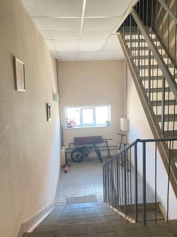 Купить трехкомнатную квартиру на улице Локтинская в Новосибирской области. Вариант № 46354, 4, площадь -  квм, цена 4000000 рублей