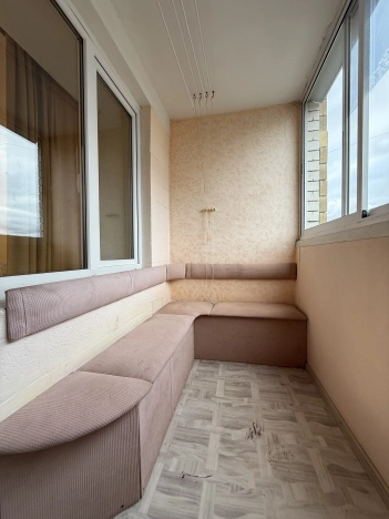 Купить однокомнатную квартиру в Микрорайоне 11-й в Белгороде. Вариант № 7610504, 6, площадь -  квм, цена 4300000 рублей