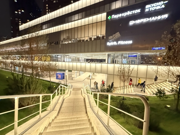 Купить квартиру в Москве. Вариант № 10157733, 23, площадь -  квм, цена 21500000 рублей