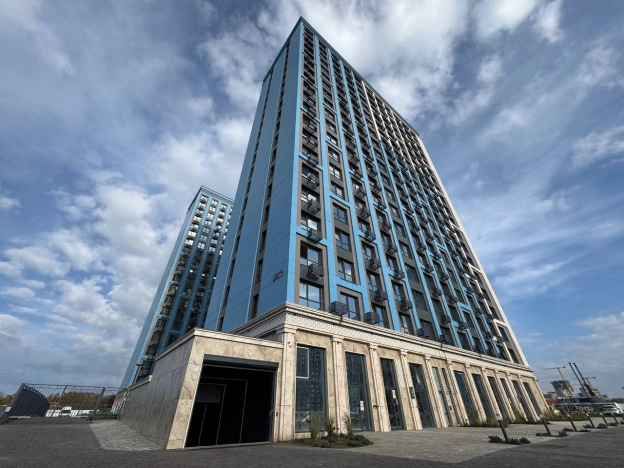 Купить трехкомнатную квартиру в Ростовской области. Вариант № 7609163, 0, площадь -  квм, цена 7100000 рублей