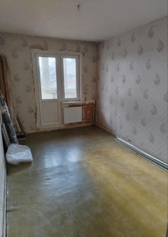 Купить трехкомнатную квартиру на улице Малоохтинский проспект в Санкт-Петербурге. Вариант № 8377245, 5, площадь -  квм, цена 12500000 рублей