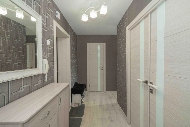 Купить квартиру на улице Соколова-Соколёнка в Владимире. Вариант № 1950823, 23, площадь -  квм, цена 8230000 рублей