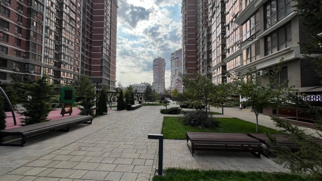 Купить двухкомнатную квартиру в ЖК Рекорд-2 в Краснодаре. Вариант № 4843885, 31, площадь -  квм, цена 11500000 рублей