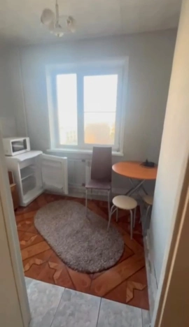 Купить однокомнатную квартиру на улице Целинная в Алтайском крае. Вариант № 9039663, 2, площадь - квм, цена 3700000 рублей