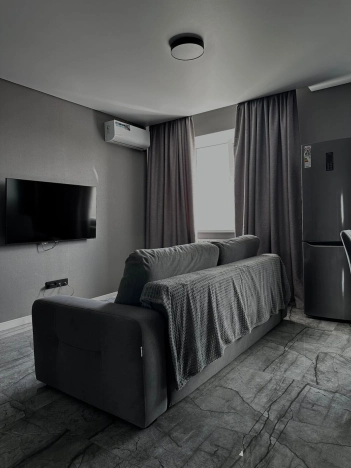 Купить двухкомнатную квартиру в Микрорайоне 2-й, Элиста в Элисте. Вариант № 1633699, 2, площадь -  квм, цена 10000000 рублей