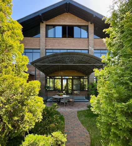 Купить дом у метро Пятницкое шоссе в Красногорске. Вариант № 47047, 19, площадь -  квм, цена 71000000 рублей