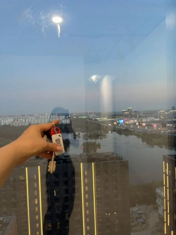 Купить квартиру в Москве. Вариант № 3081200, 8, площадь - квм, цена 27000000.0000 рублей
