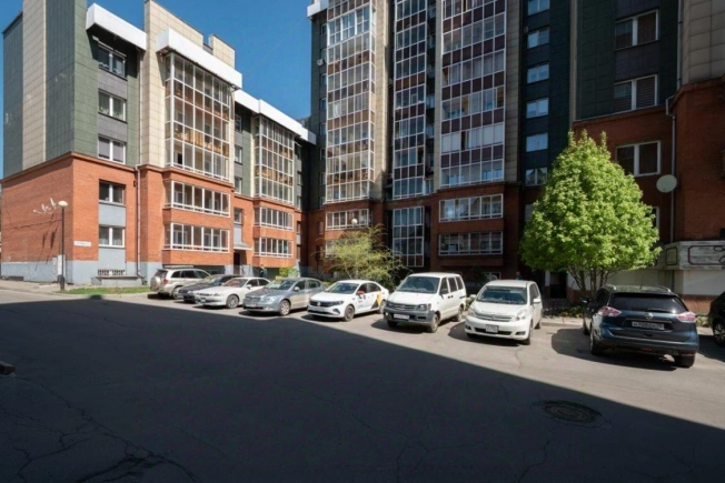 Купить трехкомнатную квартиру в Иркутске. Вариант № 6694875, 18, площадь -  квм, цена 13290990 рублей