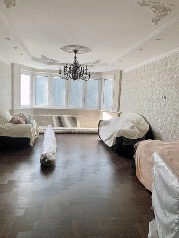 Купить квартиру в Москве. Вариант № 7600200, 1, площадь -  квм, цена 35000000 рублей