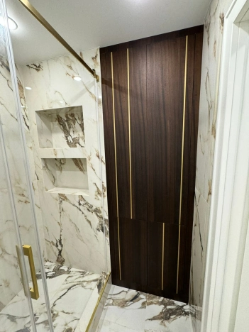 Купить двухкомнатную квартиру на вторичке у метро Молодежная в Москве. Вариант № 53318, 14, площадь -  квм, цена 44800000 рублей