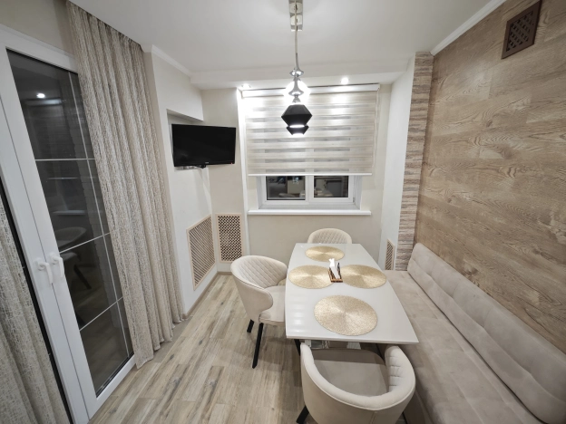 Купить трехкомнатную квартиру на вторичке в Владимирской области. Вариант № 8381790, 24, площадь - квм, цена 13900000 рублей