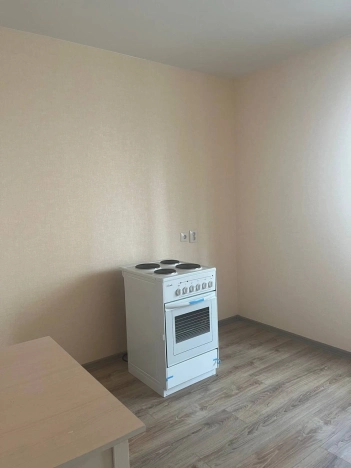 Купить однокомнатную квартиру на улице Гаршина в Воронеже. Вариант № 8167962, 5, площадь - квм, цена 3600000 рублей