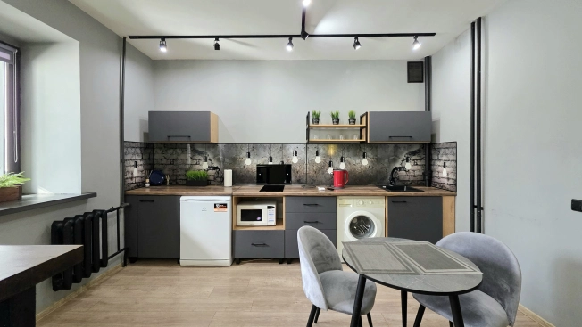 Купить квартиру в Липецкой области. Вариант № 5921788, 4, площадь -  квм, цена 6180000 рублей