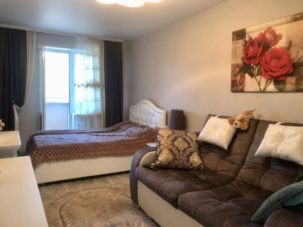 . Вариант № 3280419, 0, площадь - 42 квм, цена 3000000 рублей