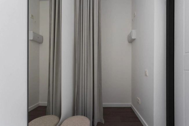 Купить однокомнатную квартиру в Новосибирской области. Вариант № 9413637, 27, площадь -  квм, цена 6700000 рублей