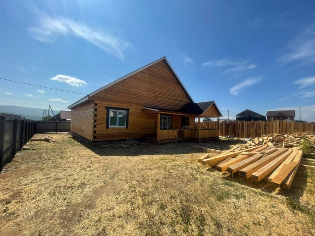 Купить дом в Иркутской области. Вариант № 11790, 20, площадь -  квм, цена 8650000 рублей