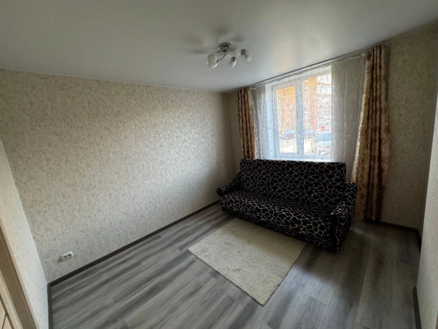 Снять двухкомнатную квартиру в районе Октябрьский в Владимире. Вариант № 9696362, 5, площадь -  квм, цена 35000 рублей