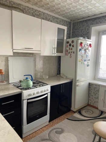 Купить трехкомнатную квартиру в Кузнецке. Вариант № 2898005, 2, площадь -  квм, цена 4800000 рублей