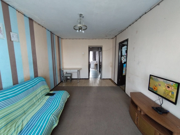 Купить трехкомнатную квартиру в Приморском крае. Вариант № 13886, 0, площадь -  квм, цена 6050000 рублей