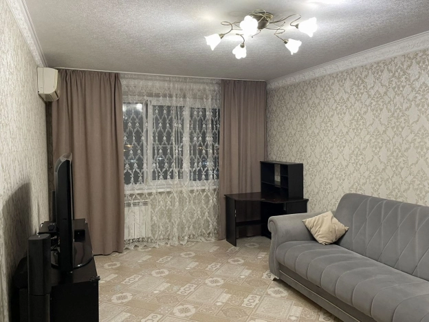 Купить квартиру на вторичке на улице Героя Пешкова в Краснодаре. Вариант № 10709242, 3, площадь - квм, цена 8700000 рублей