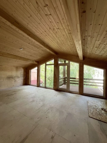 Купить дом на улице Центральная в Владимирской области. Вариант № 10841526, 4, площадь - квм, цена 25800000 рублей