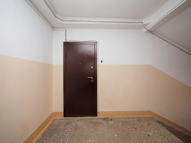 Купить квартиру в Омске. Вариант № 10611458, 18, площадь - квм, цена 5000000 рублей