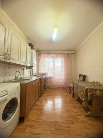 Купить двухкомнатную квартиру в Октябрьском. Вариант № 2582678, 8, площадь -  квм, цена 5800000 рублей