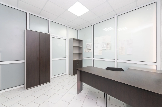 Купить офисы в Магнитогорске. Вариант № 9308629, 12, площадь -  квм, цена 18190000 рублей