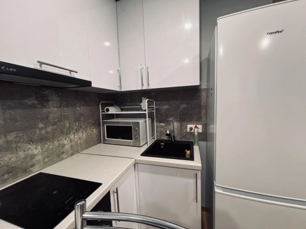 Купить квартиру в Москве. Вариант № 9940288, 1, площадь -  квм, цена 5699000 рублей