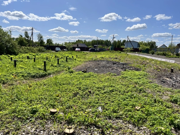 Купить земельный участок у метро Шушары в Санкт-Петербурге. Вариант № 1310673, 1, площадь -  квм, цена 2950000 рублей