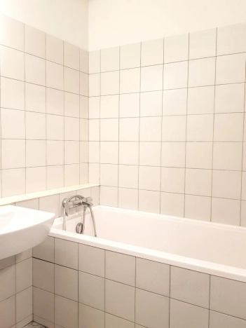 Купить двухкомнатную квартиру на улице Любучанский переулок в Москве. Вариант № 10237975, 12, площадь - квм, цена 16200000 рублей