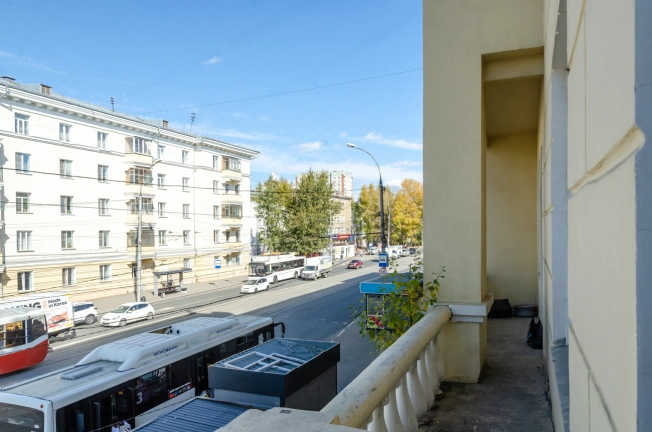 Купить комнату в Новосибирске. Вариант № 4813378, 27, площадь -  квм, цена 1000000 рублей