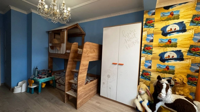 Купить трехкомнатную квартиру на вторичке в ЖК "Аристократ" в Пензе. Вариант № 12173, 12, площадь -  квм, цена 25000000 рублей