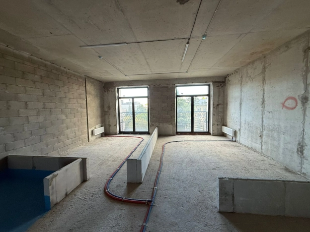 Купить квартиру в Москве. Вариант № 9216540, 2, площадь -  квм, цена 25000000 рублей