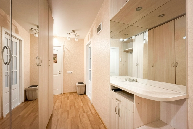 Купить квартиру на улице Андропова в Петрозаводске. Вариант № 10236344, 20, площадь -  квм, цена 5000000 рублей