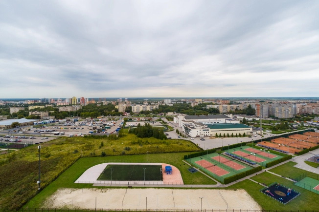 Купить трехкомнатную квартиру на улице Касимовское шоссе в Рязани. Вариант № 3110464, 28, площадь -  квм, цена 9290000 рублей