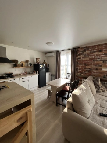 Купить дом в районе Калининский в Новосибирске. Вариант № 45801, 0, площадь -  квм, цена 7000000 рублей