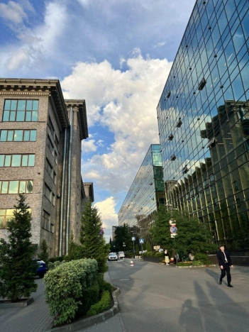 Купить квартиру на улице Верейская в Москве. Вариант № 1300449, 14, площадь - квм, цена 30000000.0000 рублей