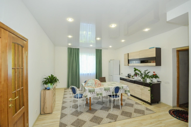 Купить дом в районе Калининский в Новосибирске. Вариант № 54292, 0, площадь -  квм, цена 8900000 рублей