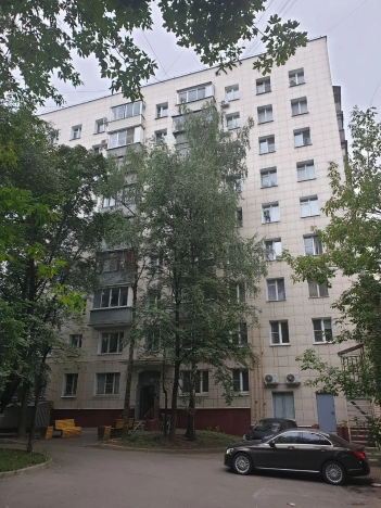 Купить квартиру в Москве. Вариант № 9835802, 3, площадь -  квм, цена 10200000 рублей