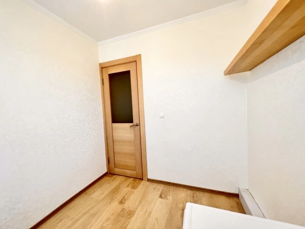 Купить квартиру на улице Железнодорожная в Южно-Сахалинске. Вариант № 1493960, 2, площадь -  квм, цена 10000000 рублей