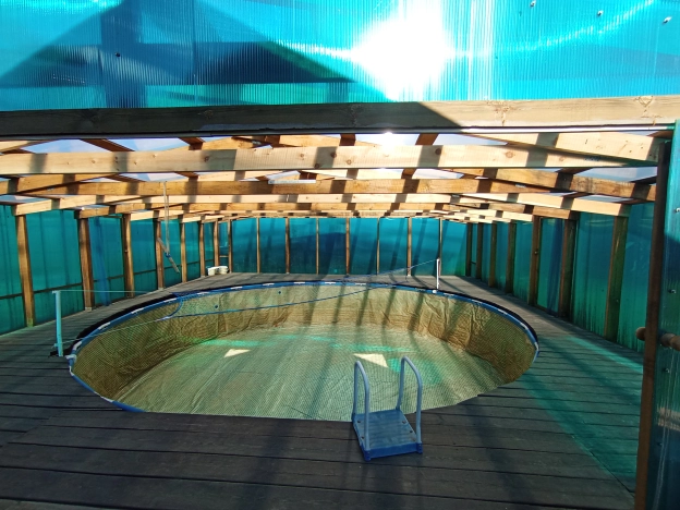 Купить дом на улице Набережная в Тюменской области. Вариант № 44017, 8, площадь -  квм, цена 11270000 рублей